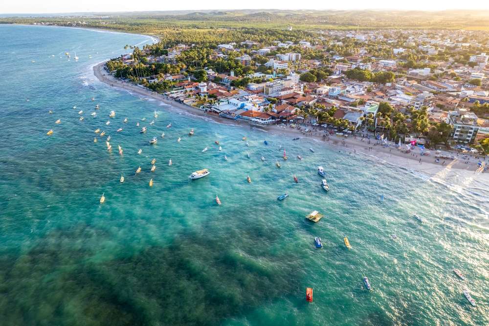 Vista aérea das praias de Porto de Galinhas, Pernambuco, Brasil.