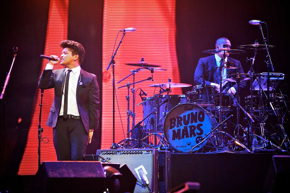 Bruno Mars.