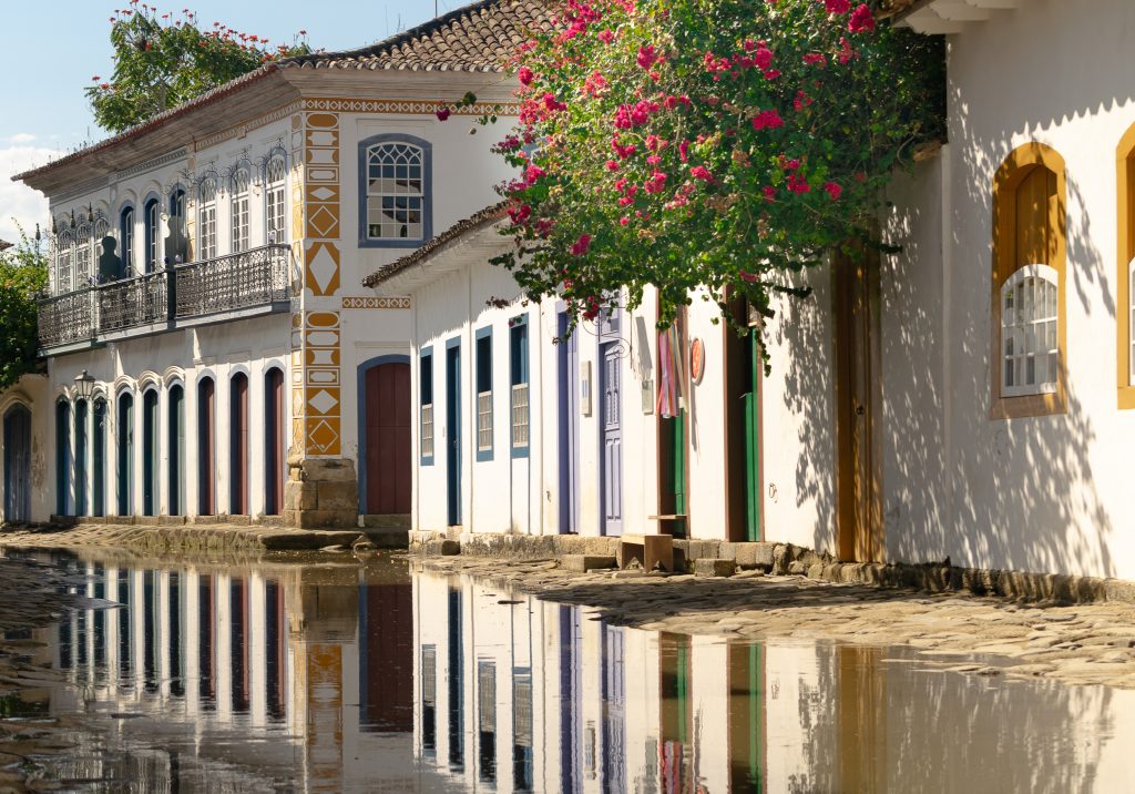 Viagens no outono no Brasil: destinos para curtir o clima perfeito sem multidões