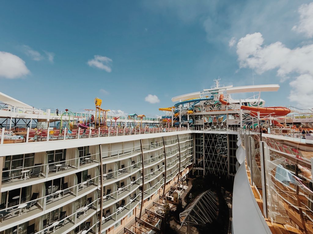 MSC, Costa ou Royal Caribbean: qual cruzeiro combina mais com o seu estilo de viagem?
