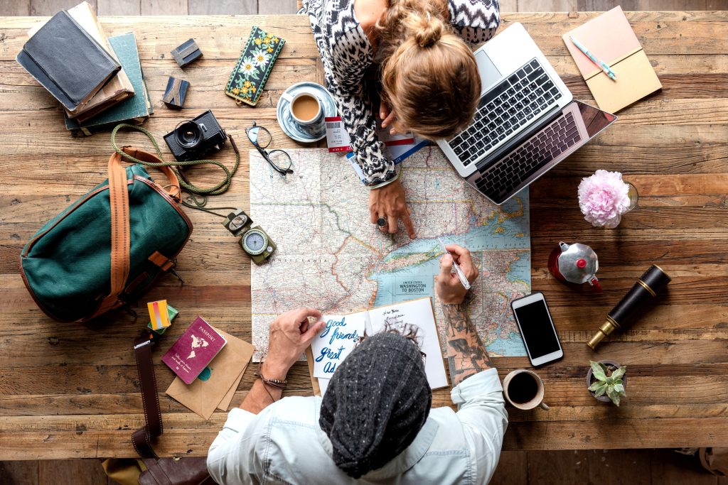 Dia do Viajante: brasileiros buscam viagens mais planejadas e experiências com melhor custo-benefício